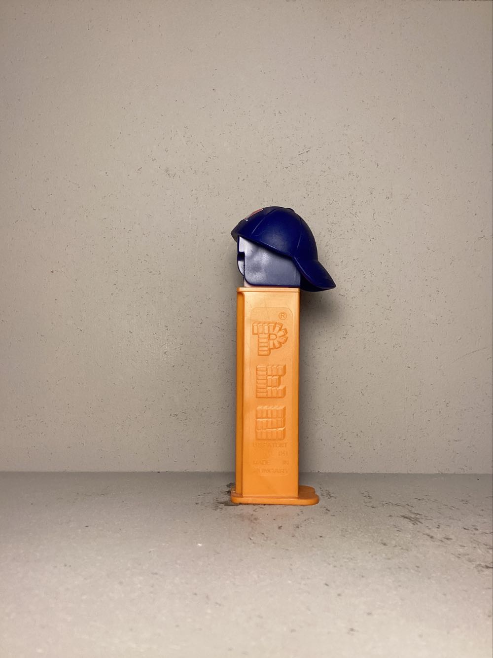 Baseball- MLB Baseball Caps - Sports pez collectible - Main Image 2