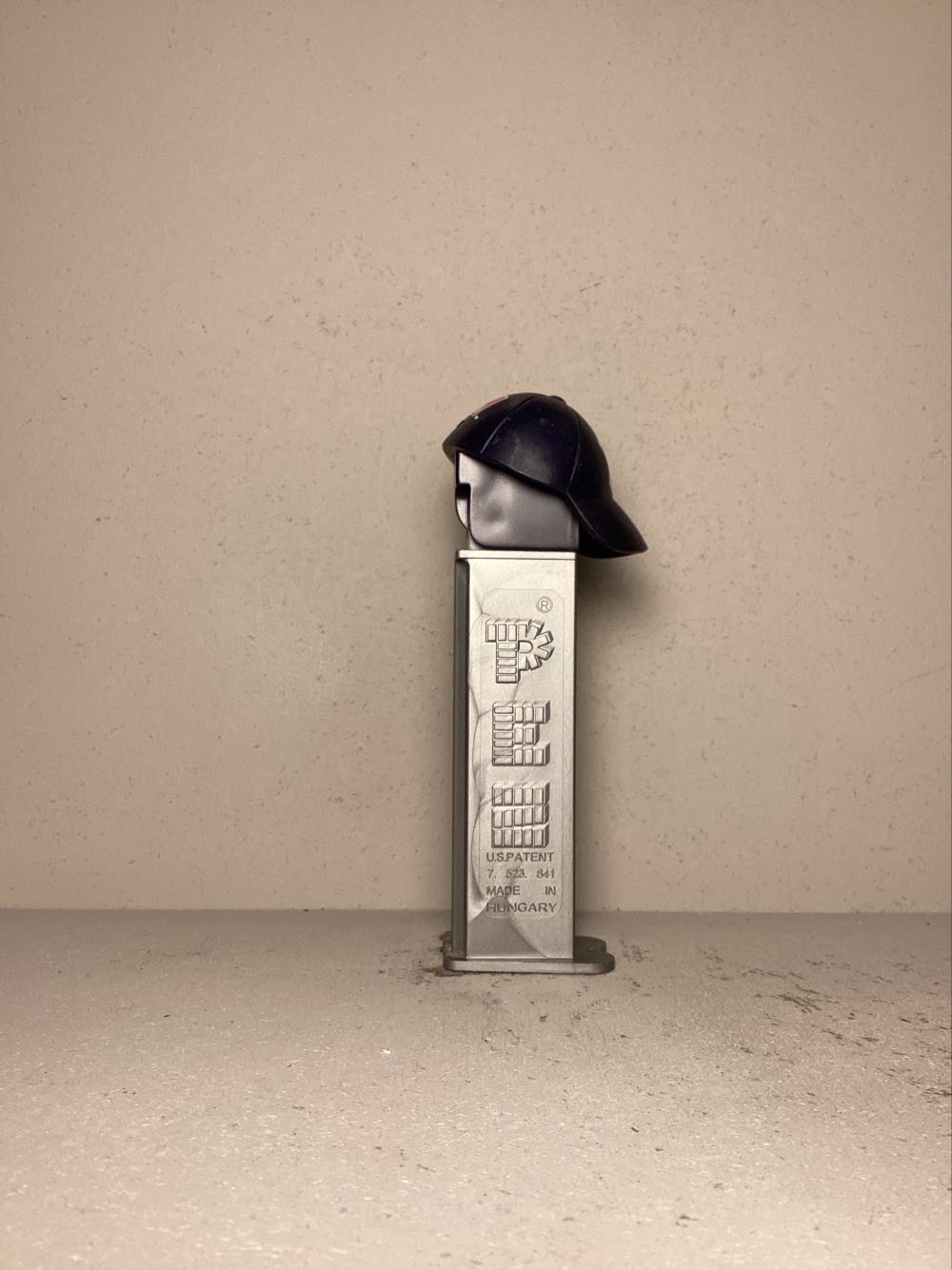 Baseball- MLB Baseball Caps - Sports pez collectible - Main Image 2