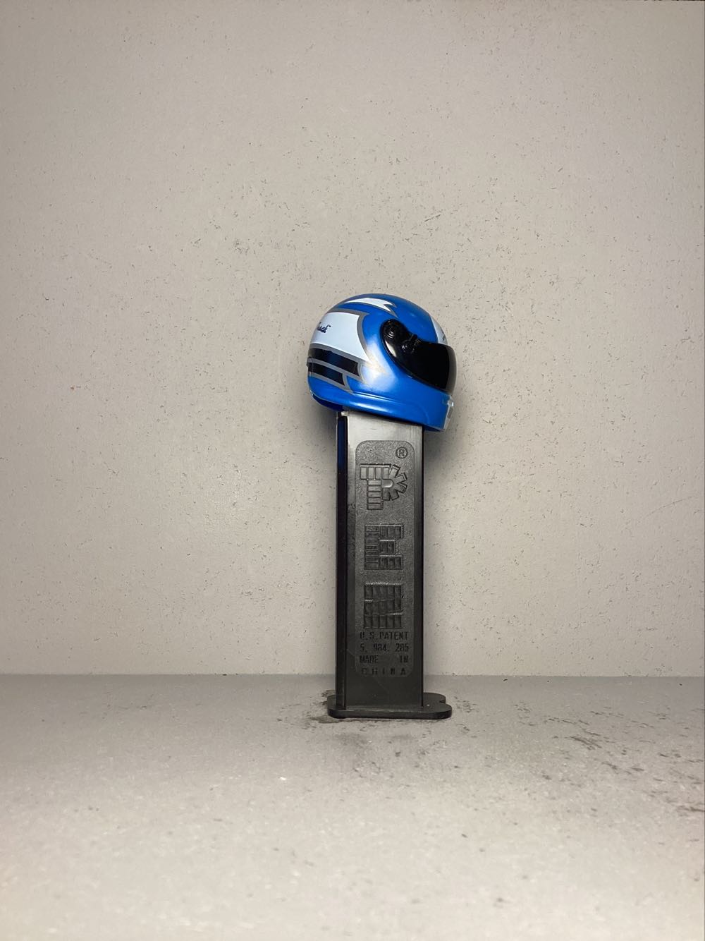 Nascar- Helmets - Sports pez collectible - Main Image 2