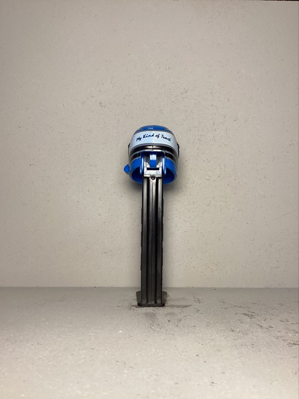 Nascar- Helmets - Sports pez collectible - Main Image 3