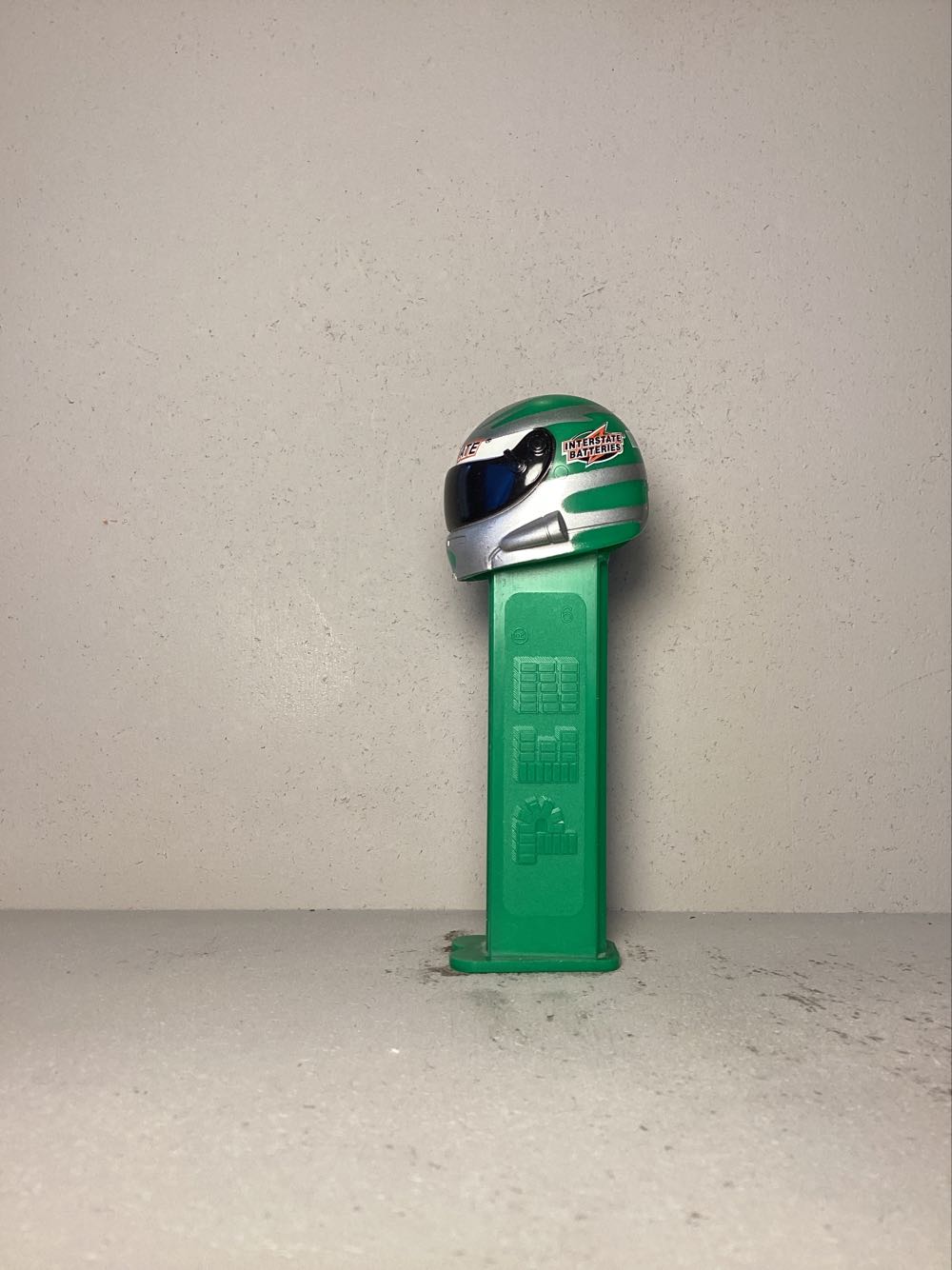 Nascar Helmet #18 - Nascar pez collectible - Main Image 4