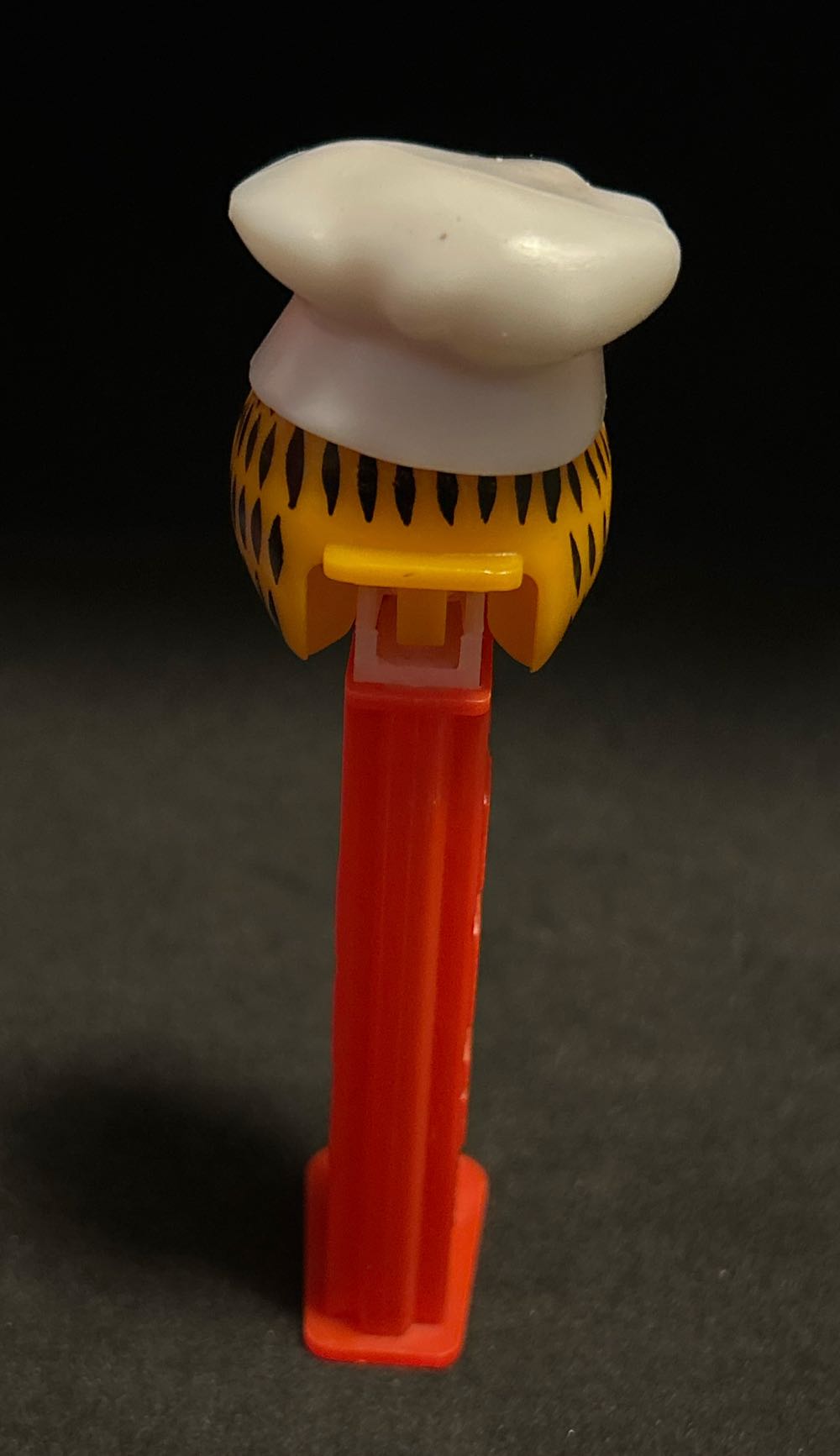 Garfield - Chef - Cartoons pez collectible - Main Image 3
