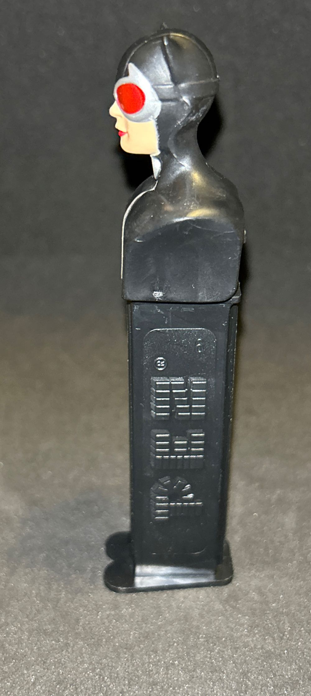 DC -  Catwoman - Comics pez collectible [Barcode 073621094116] - Main Image 2