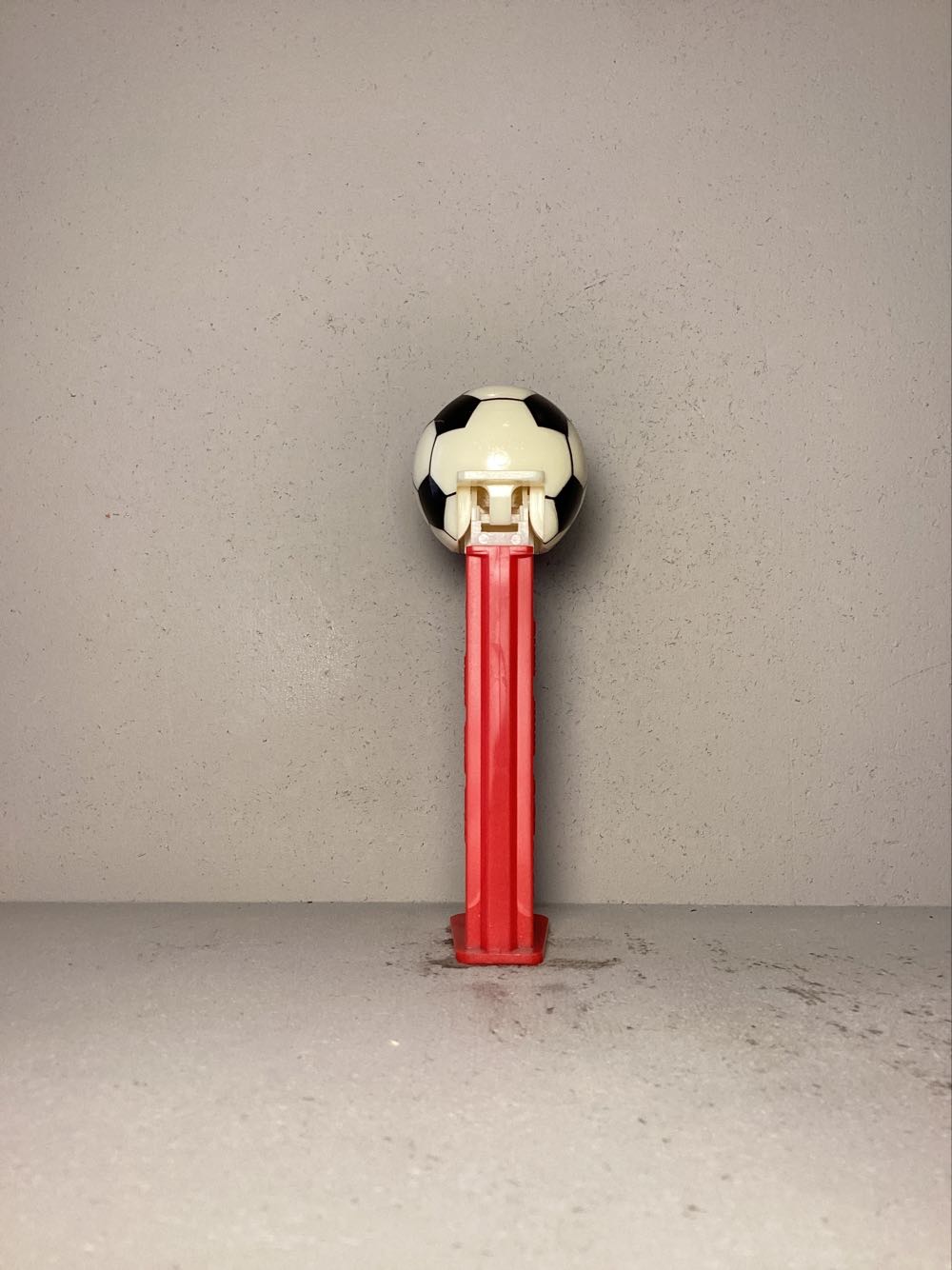 Soccer- Miscellaneous- Soccer - Sports pez collectible - Main Image 3