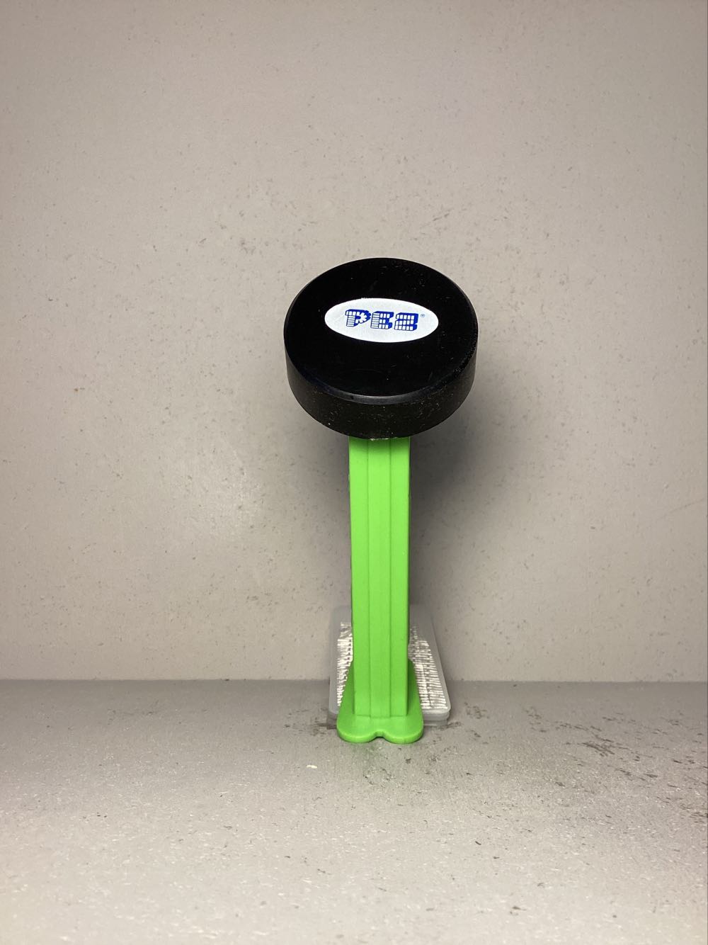 PEZ Yellow Stem Dispenser (U.S. Patent 4,966,305) Made in Hungary