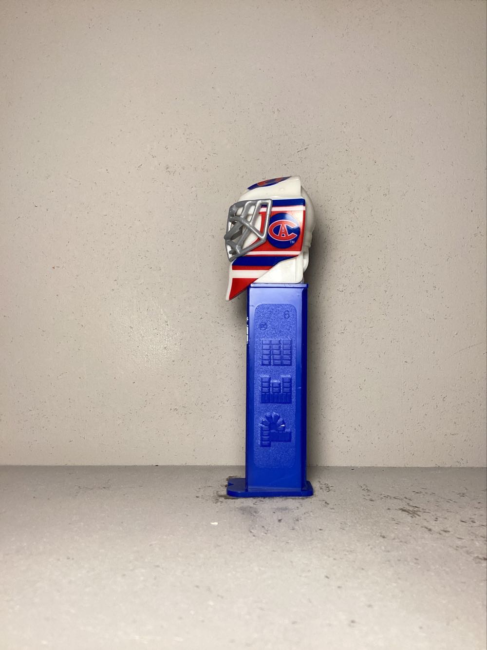 Hockey- NHL Hockey Team Masks - Sports pez collectible - Main Image 4