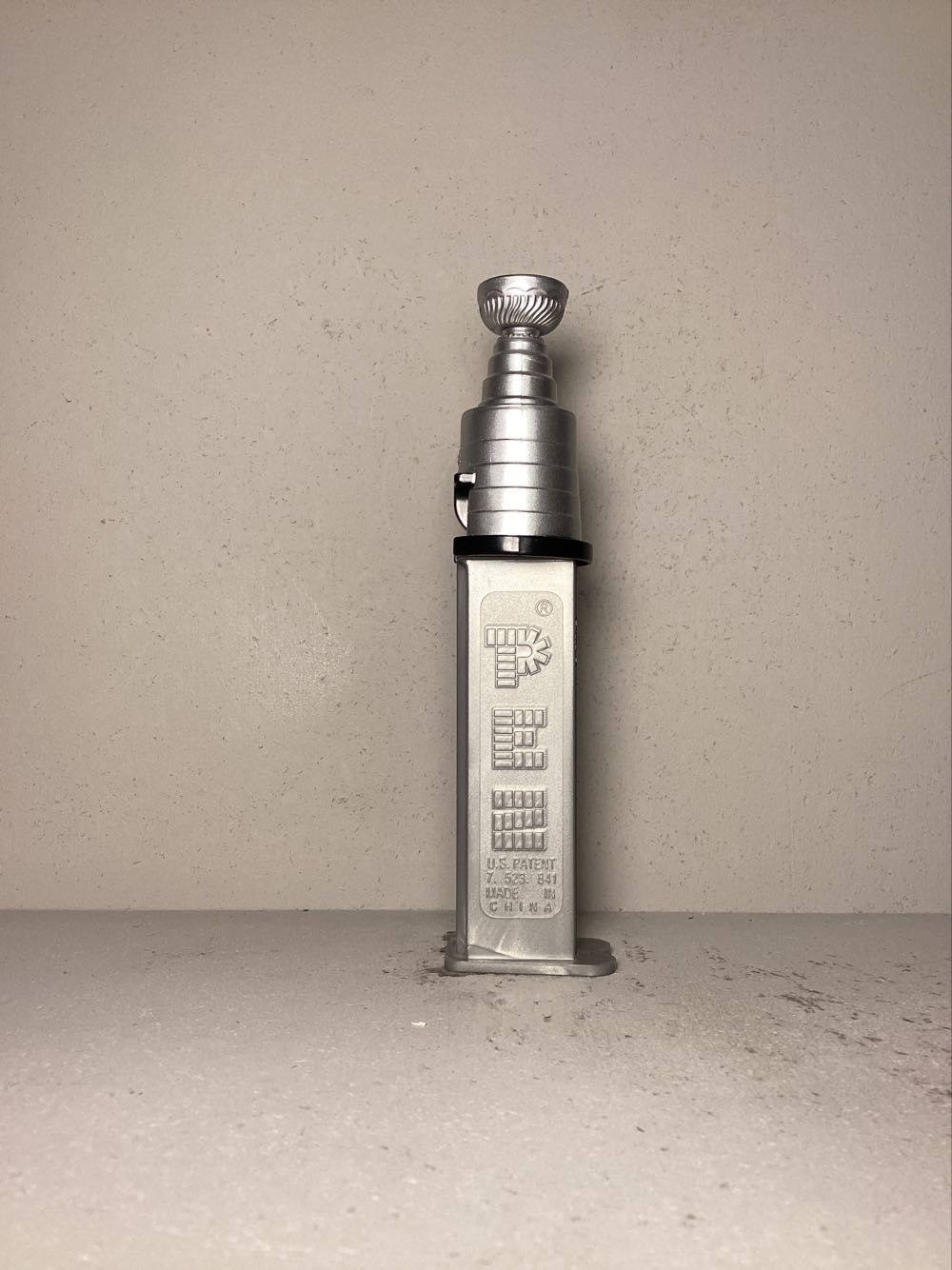 Hockey- NHL Hockey Stanley Cup - Sports pez collectible - Main Image 2