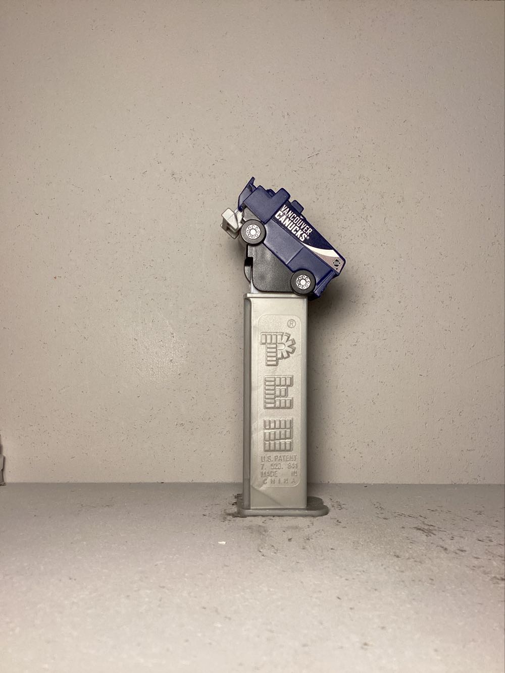 Hockey- NHL Hockey Zamboni - Sports pez collectible - Main Image 2