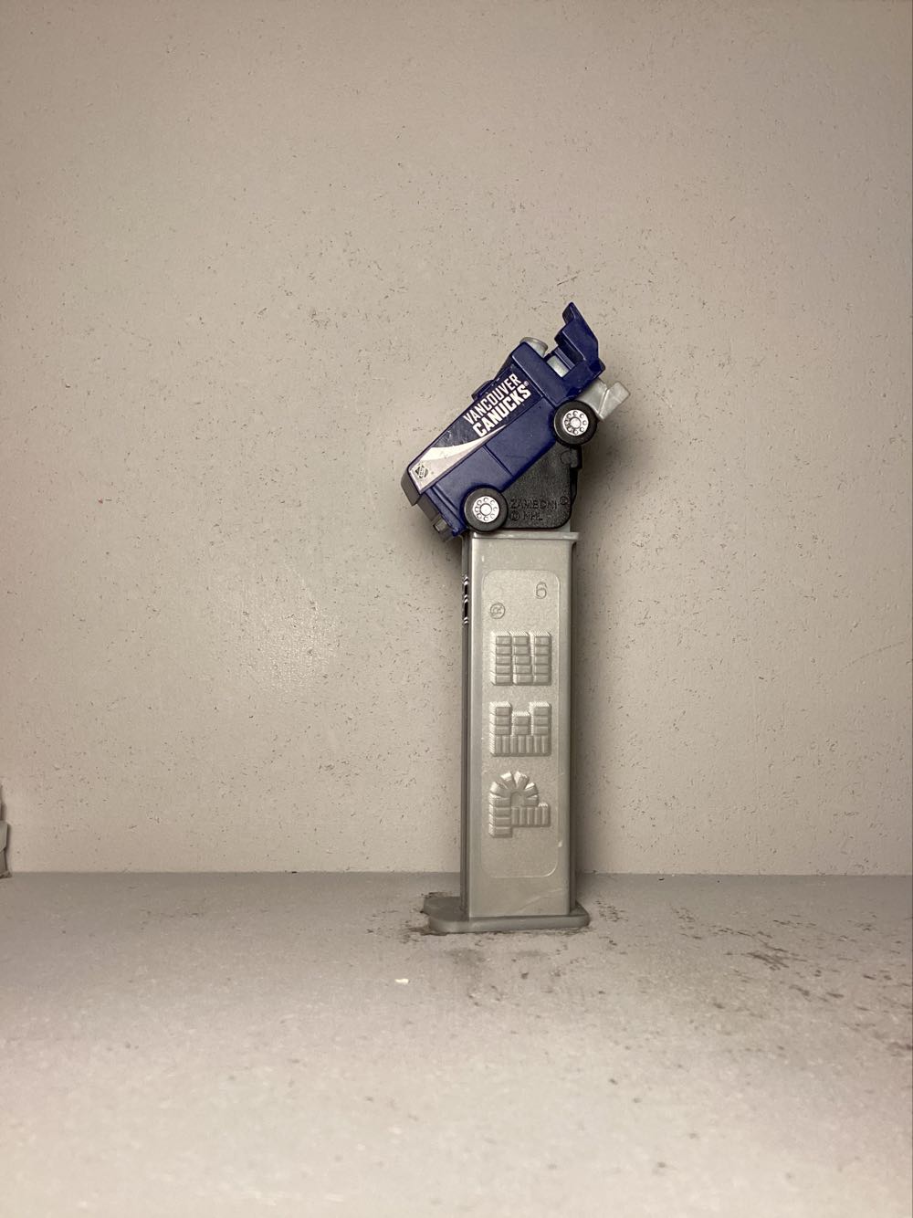 Hockey- NHL Hockey Zamboni - Sports pez collectible - Main Image 4