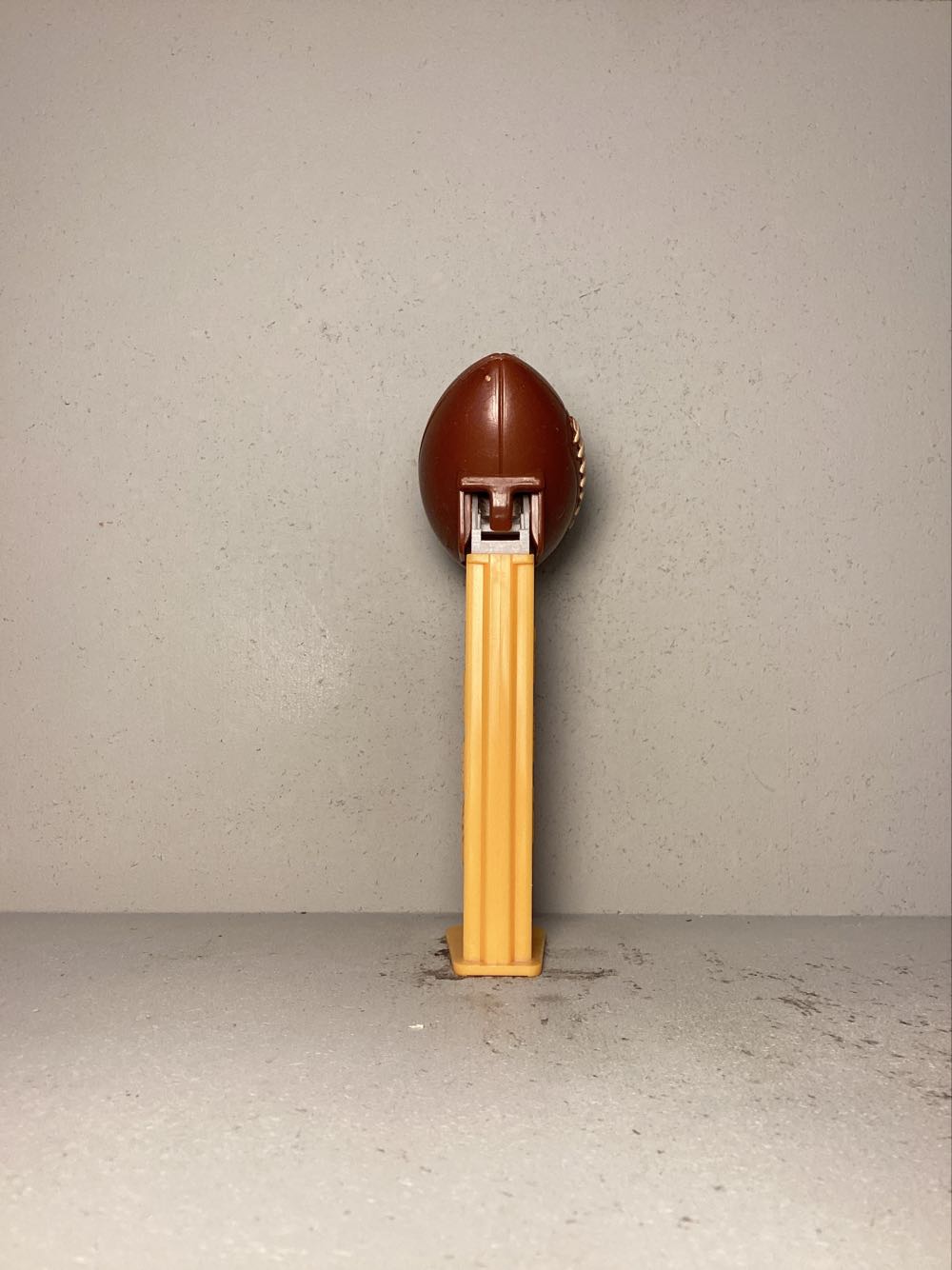 Football- NCAA College Football - Sports pez collectible - Main Image 3