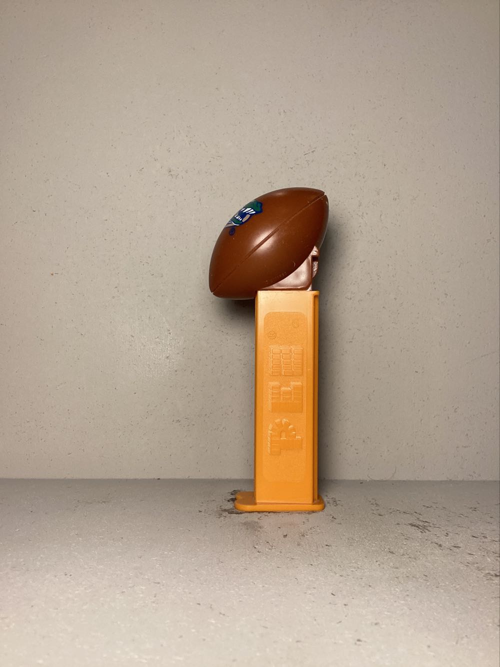 Football- NCAA College Football - Sports pez collectible - Main Image 4
