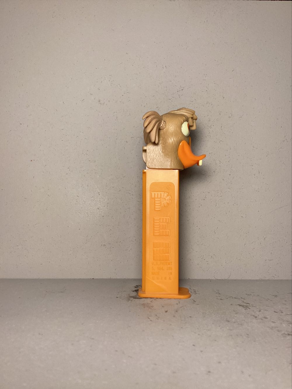 Disney- Chicken Little - Licenced Characters pez collectible - Main Image 2