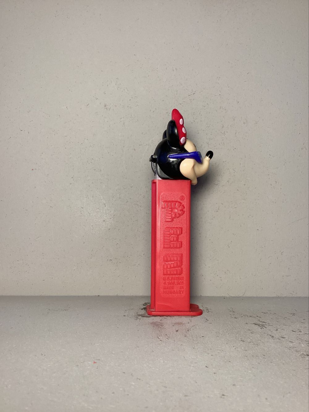 Disney - Extreme Minnie Mouse B - Disney pez collectible - Main Image 2
