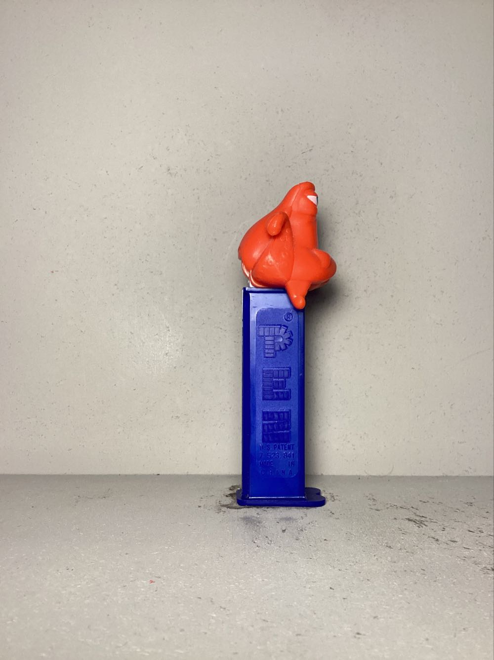Disney- Finding Nemo/ Dory - Licenced Characters pez collectible - Main Image 2