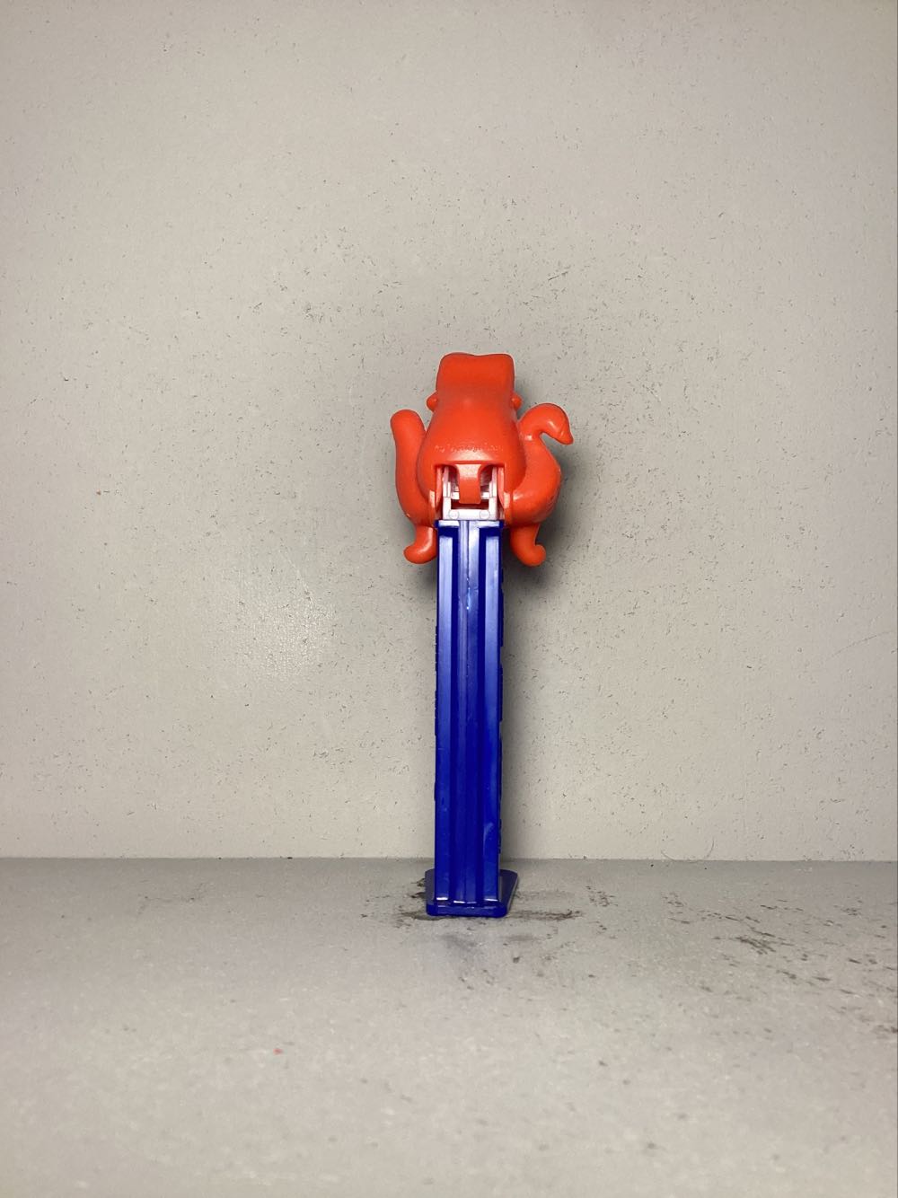 Disney- Finding Nemo/ Dory - Licenced Characters pez collectible - Main Image 3