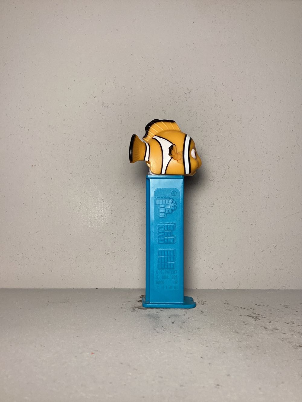 Disney- Finding Nemo/ Dory - Licenced Characters pez collectible - Main Image 2