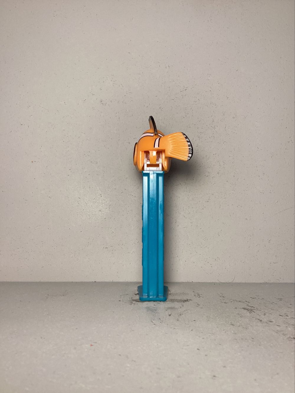 Disney- Finding Nemo/ Dory - Licenced Characters pez collectible - Main Image 3