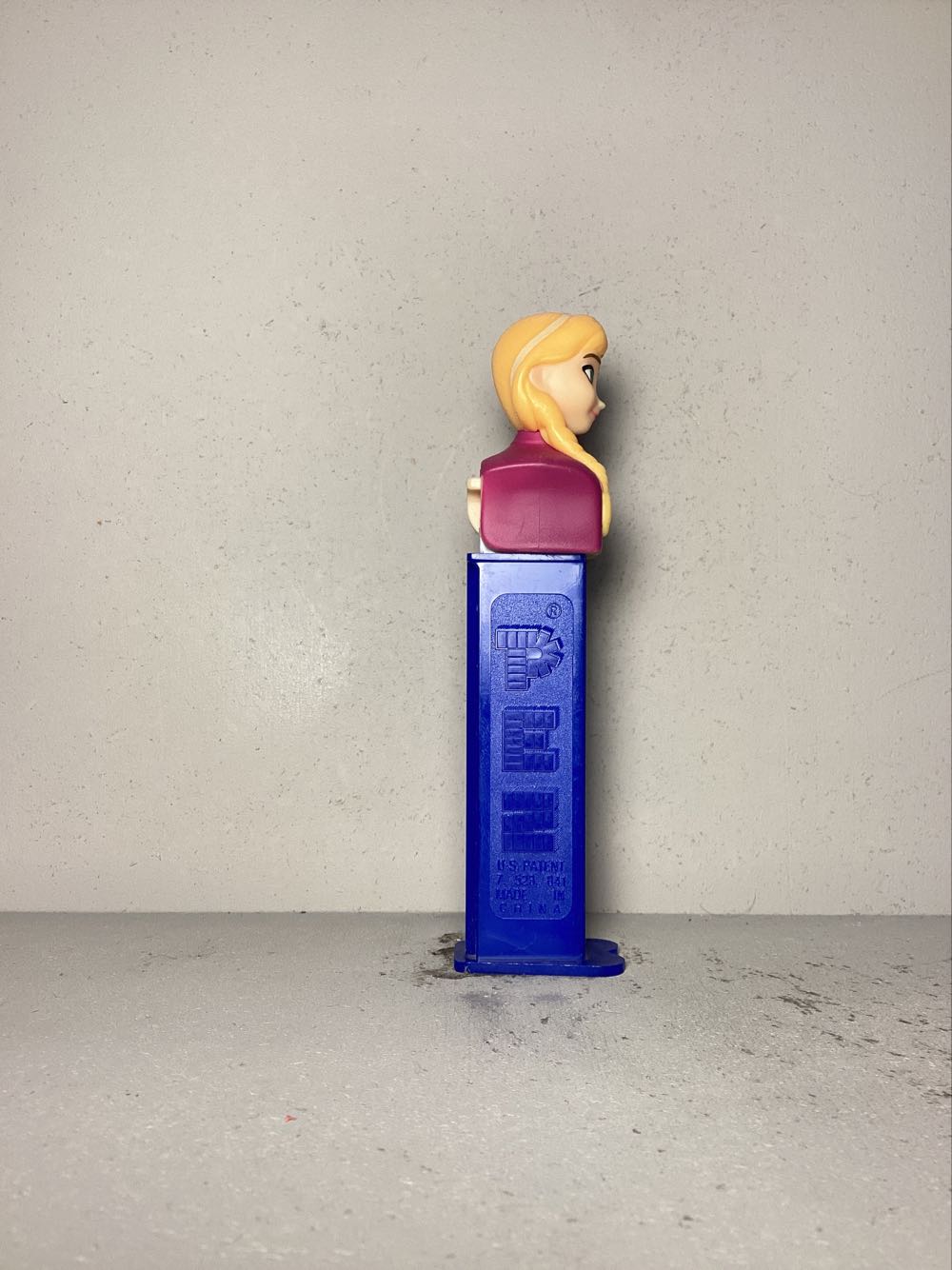 Disney- Frozen - Licenced Characters pez collectible - Main Image 2