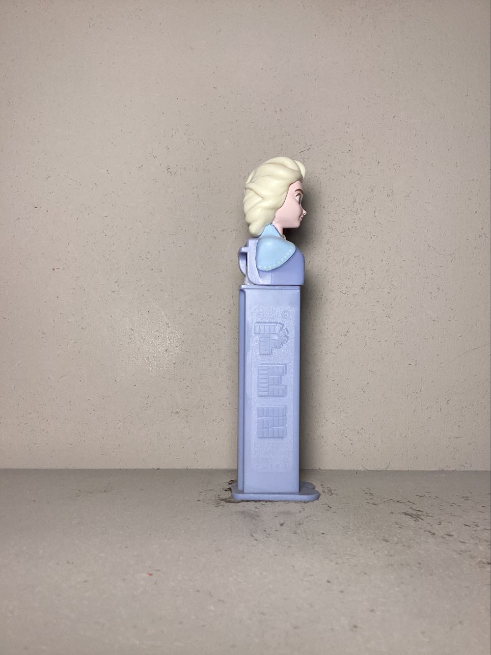 Disney- Frozen - Licenced Characters pez collectible - Main Image 2