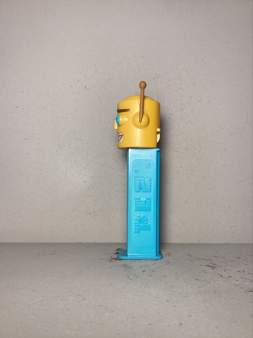 Disney- Meet The Robinsons - Sports pez collectible - Main Image 4