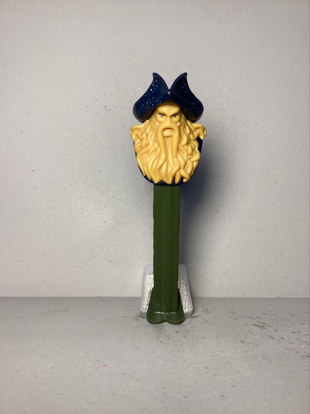 Tire/Wheel Head (black tread head, silver cap)