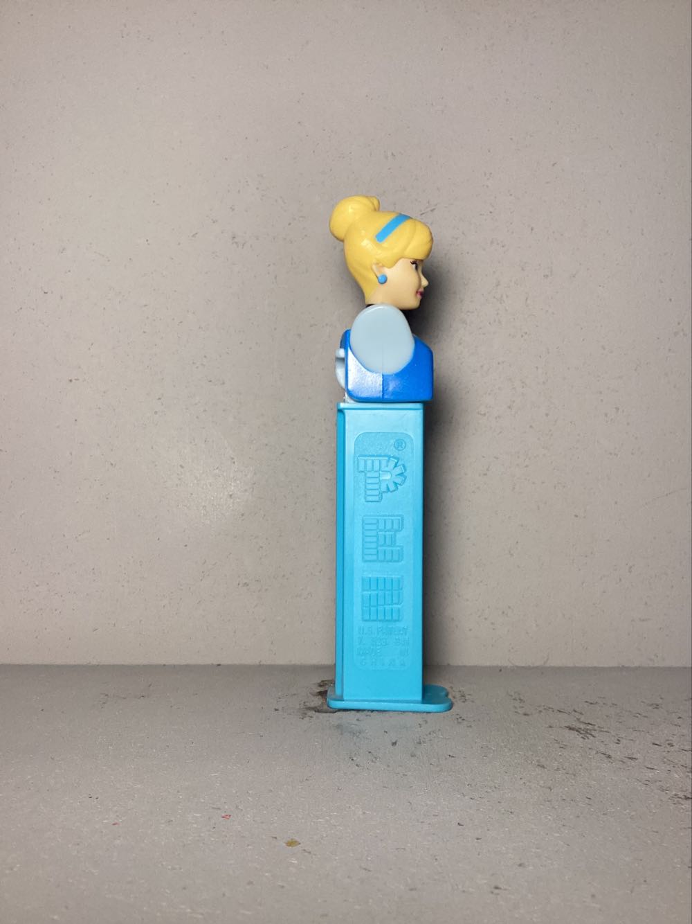 Disney- Princesses - Licenced Characters pez collectible - Main Image 2
