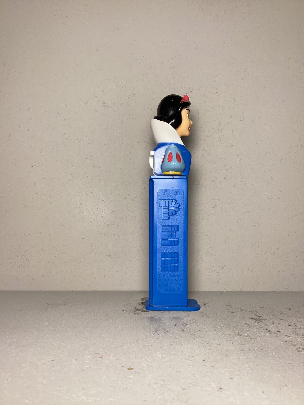 Disney- Snow White and 7 Dwarfs - Licenced Characters pez collectible - Main Image 2
