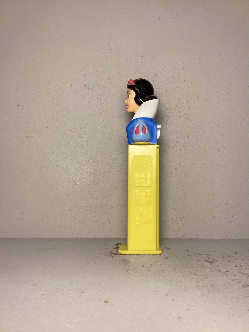 Disney- Snow White and 7 Dwarfs - Licenced Characters pez collectible - Main Image 4