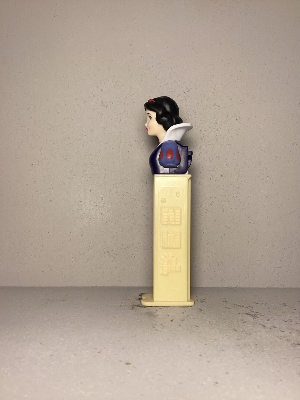 Disney- Snow White and 7 Dwarfs - Licenced Characters pez collectible - Main Image 4