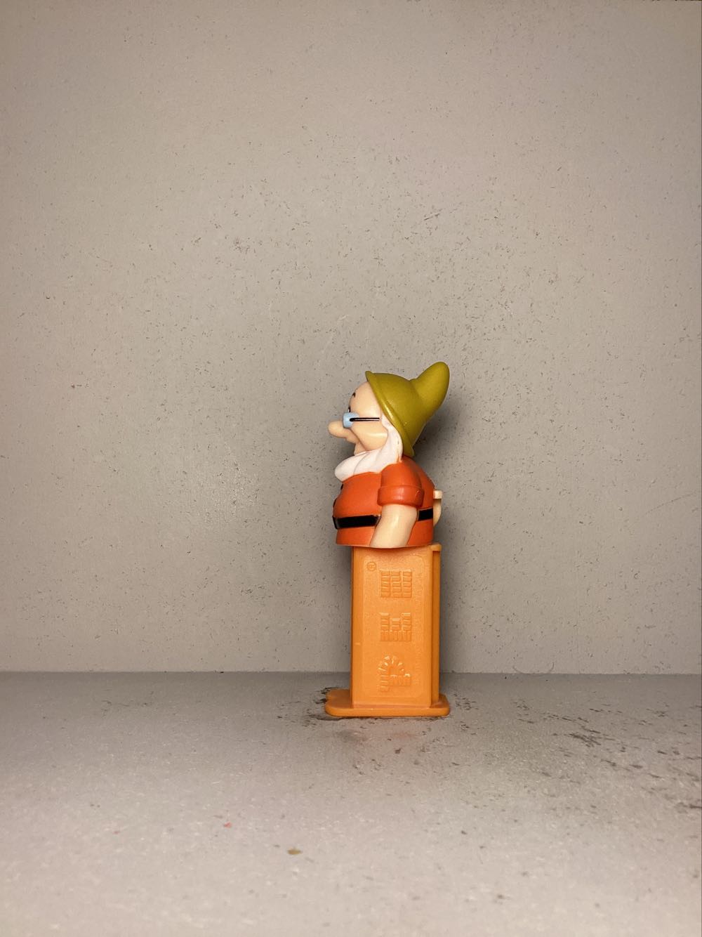 Disney- Snow White and 7 Dwarfs - Licenced Characters pez collectible - Main Image 4