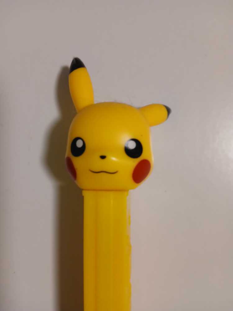Pokemon - Pikachu  pez collectible - Main Image 2