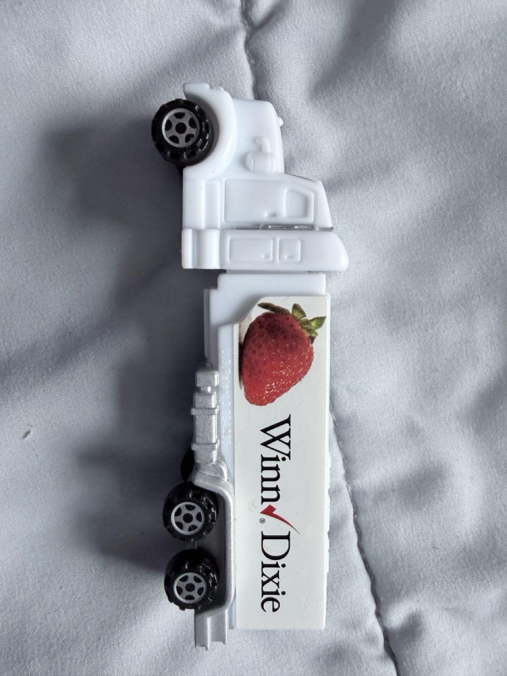 Pikachu Happy Holidays PEZ Dispenser