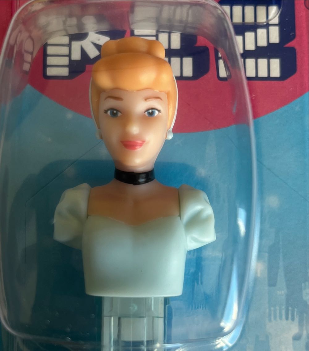 Cendrillon 75 Ans - Disney Princess pez collectible - Main Image 2