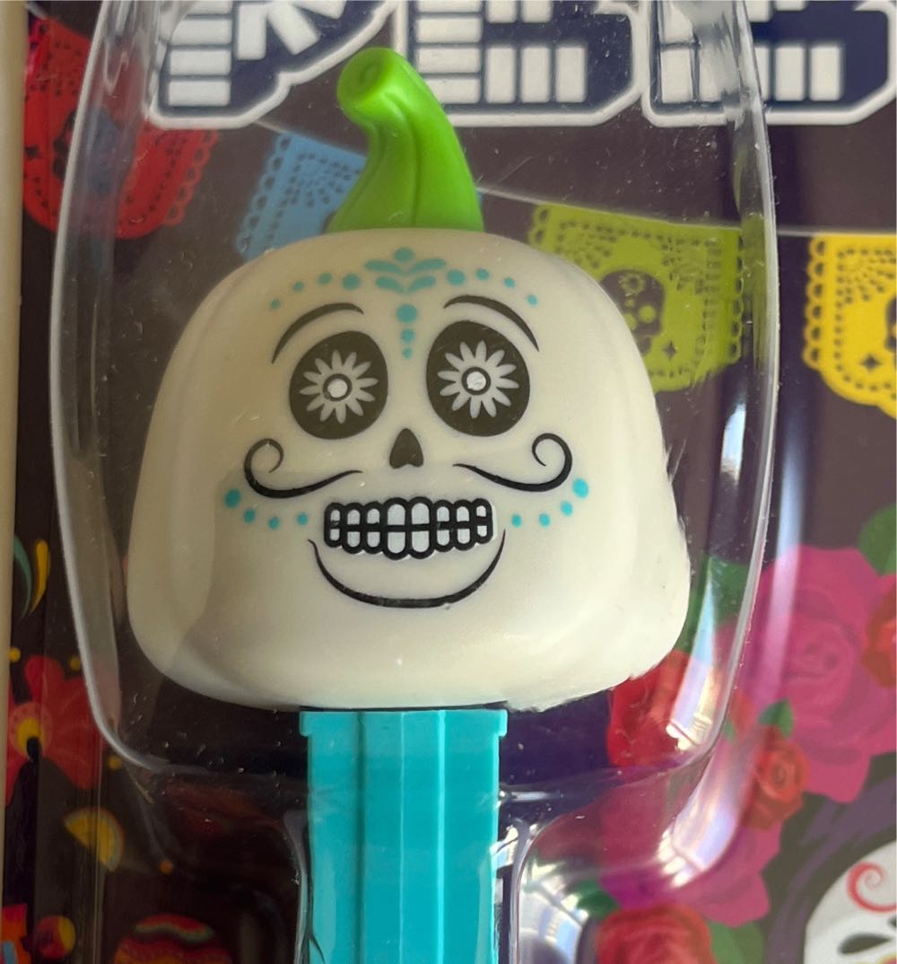 Pez Special Dia De Los Muertos - Happy Halloween pez collectible - Main Image 2
