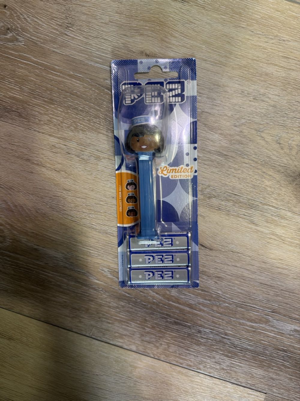 Valentine Heart Bright Red Hearts On Stem