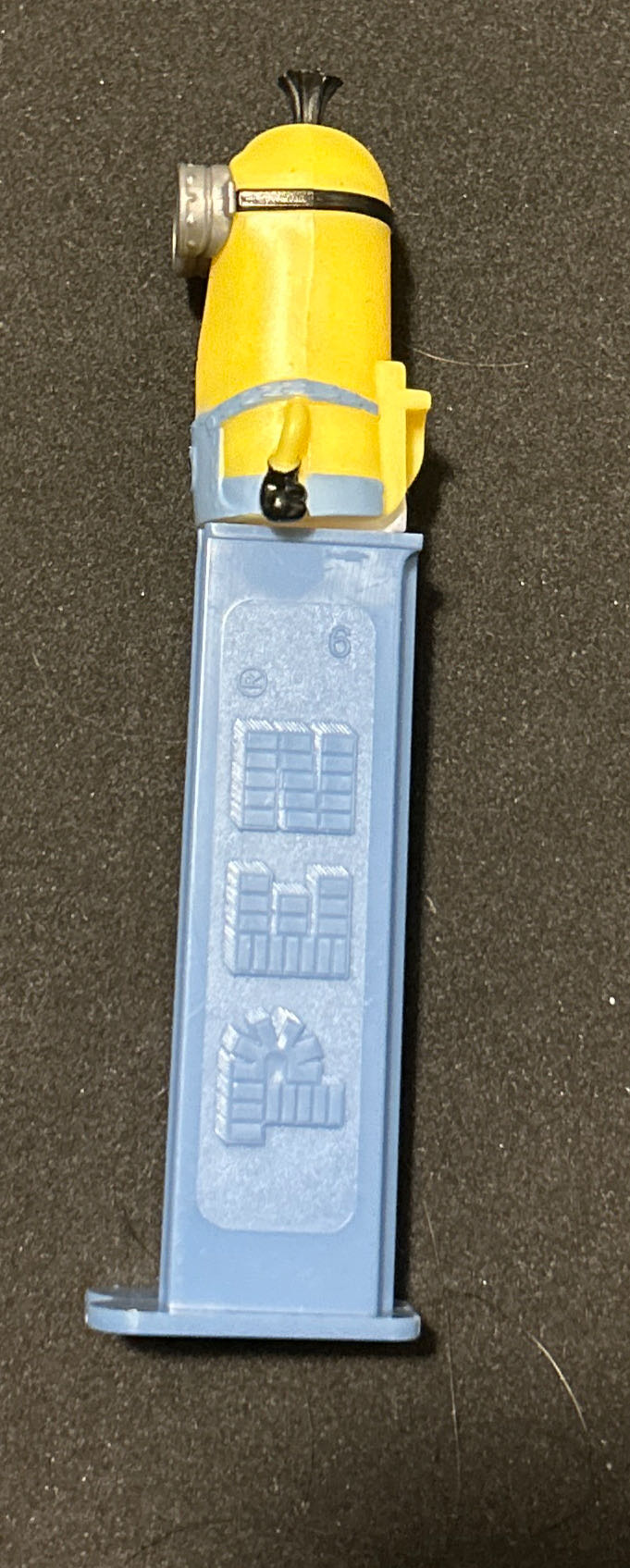 Despicable Me 4 - Tim - Animated Movies pez collectible [Barcode 073621091214] - Main Image 3