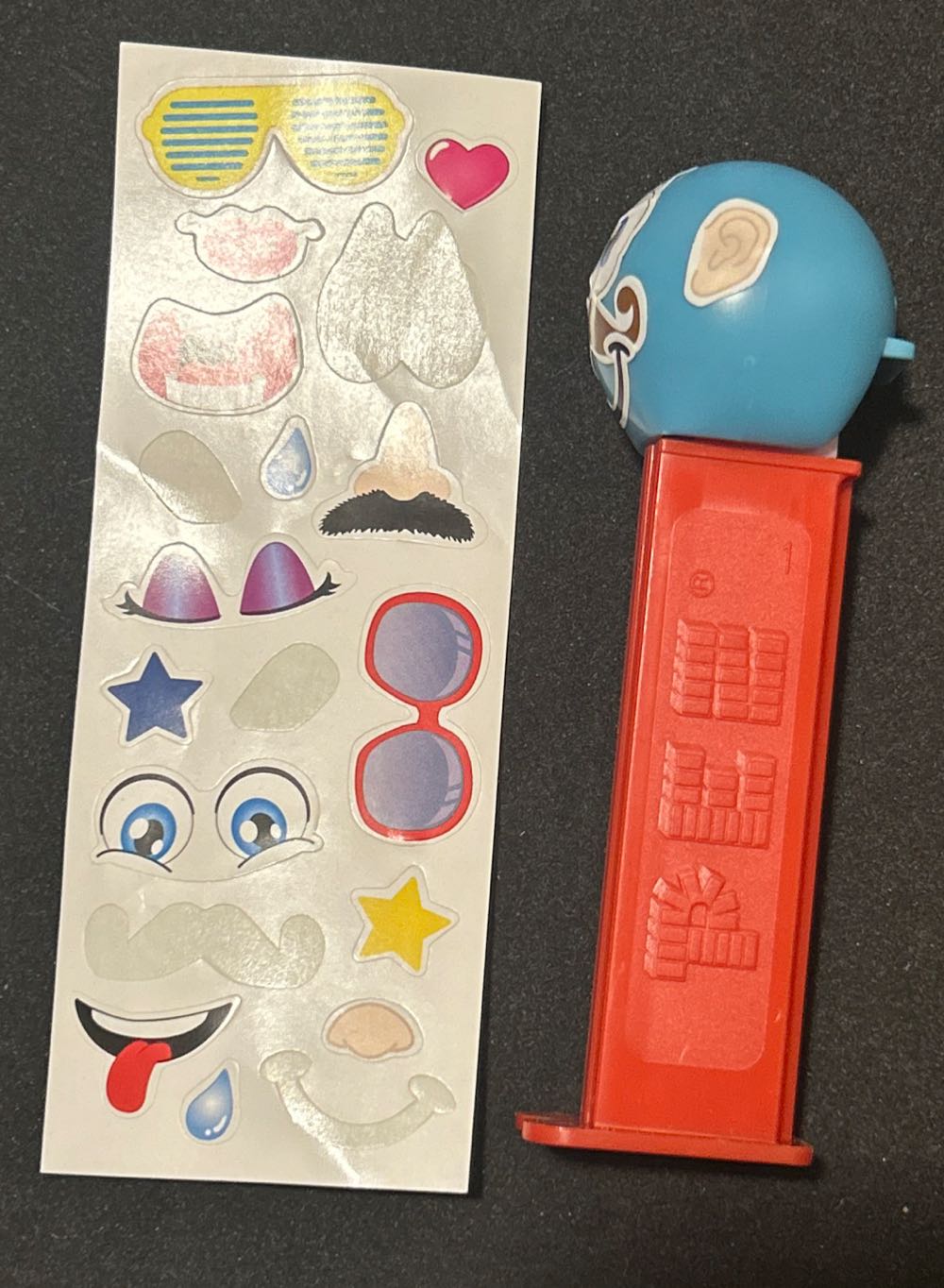 DIY Pez - Blue Emoji Face  pez collectible [Barcode 073621090026] - Main Image 2