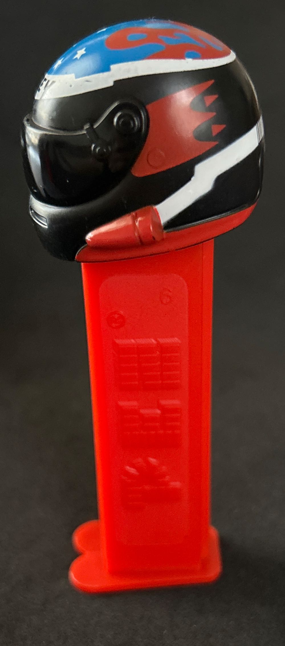 NASCAR  Helmet - Kasey Kahne - Personality pez collectible [Barcode 073621008397] - Main Image 3