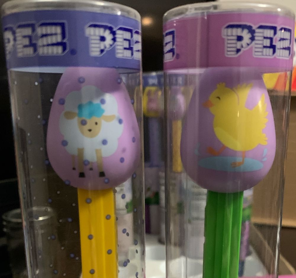 Easter - Eggs - Holiday - Easter pez collectible - Main Image 2