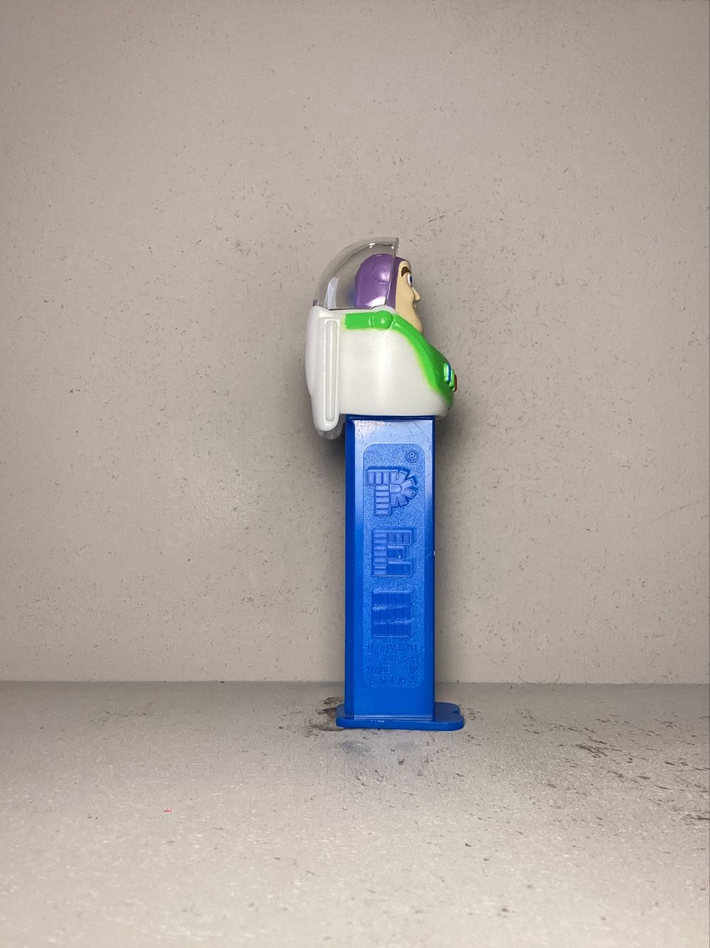 Disney- Parks - Licenced Characters pez collectible - Main Image 2