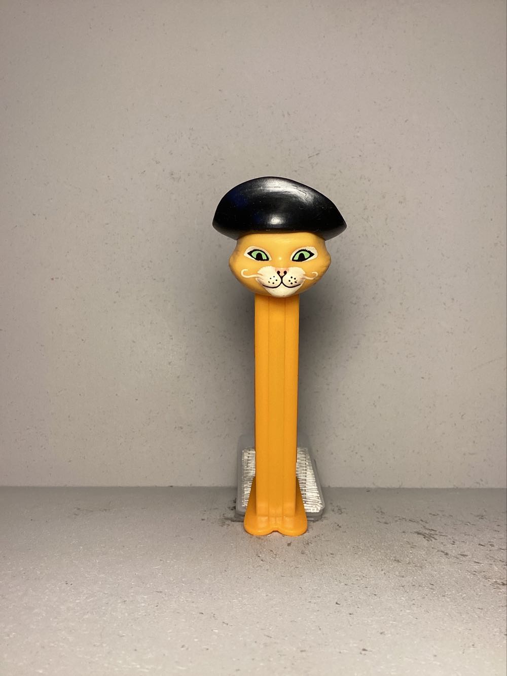 Watch Candy Dispenser (Blue W/Pink Band)