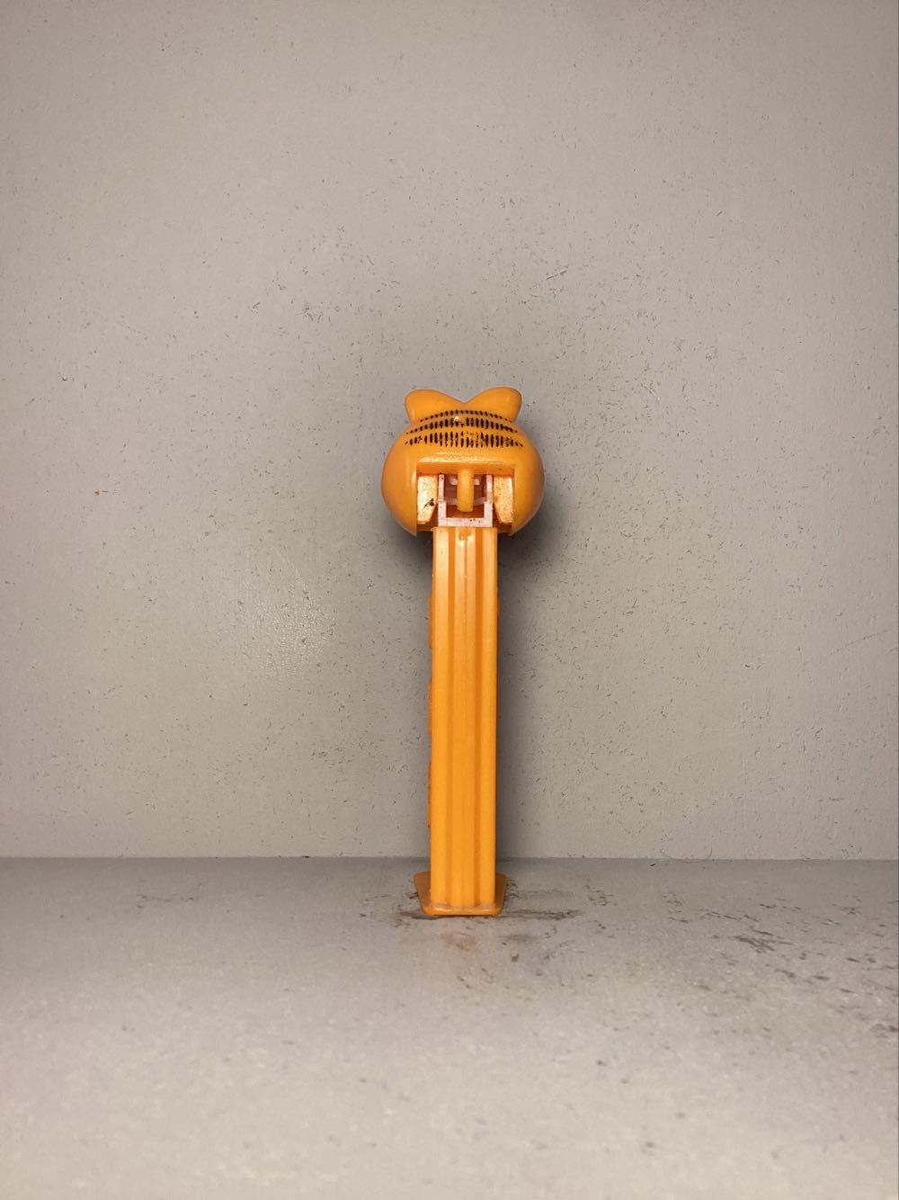 Garfield - Licenced Characters pez collectible - Main Image 3