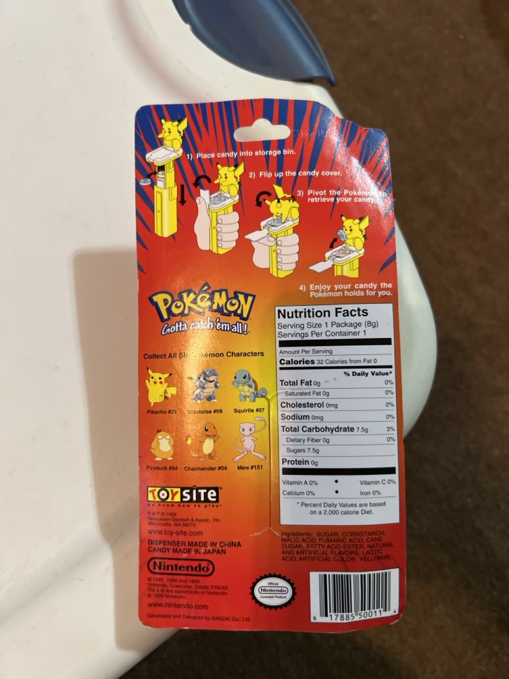 Pikachu Candy Dispenser - Pokémon (Pikachu) pez collectible [Barcode 617885500114] - Main Image 2