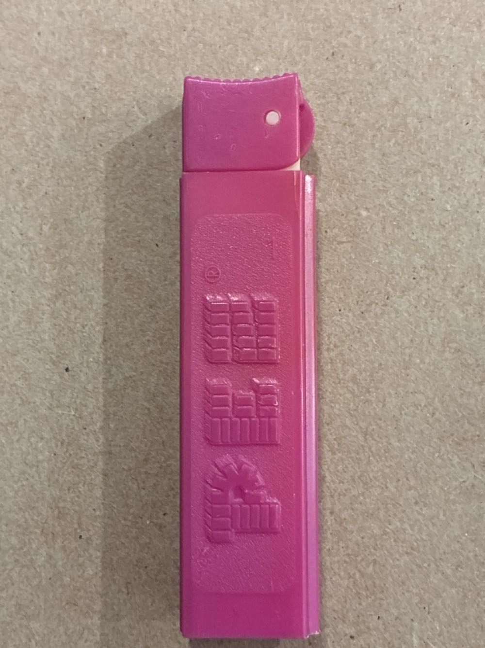 Emoticons (Non-USA) / Emoji (USA)