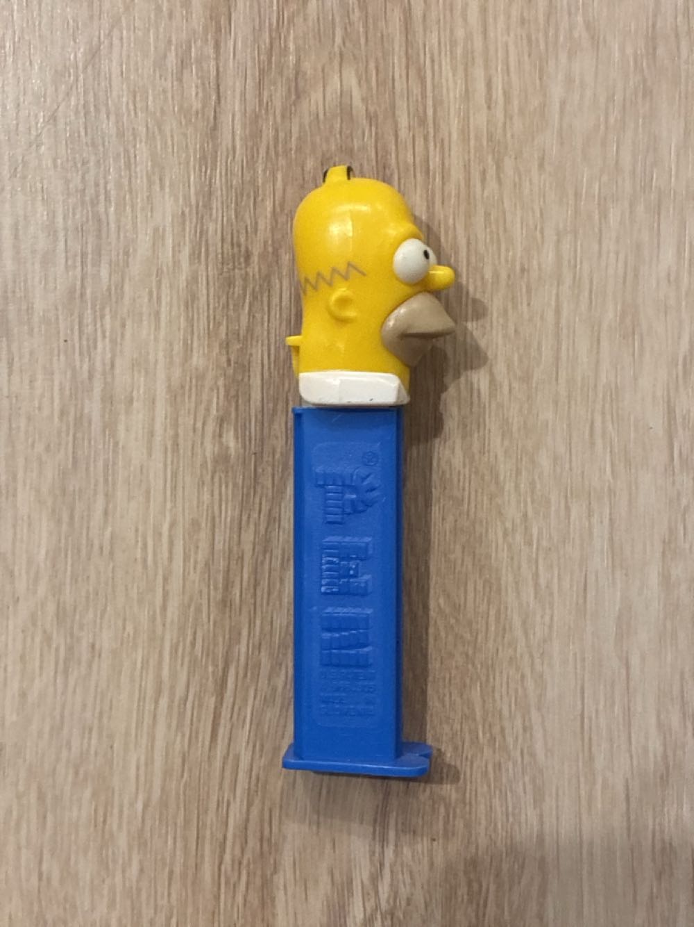 Homer Simpson - The Simpsons pez collectible - Main Image 2