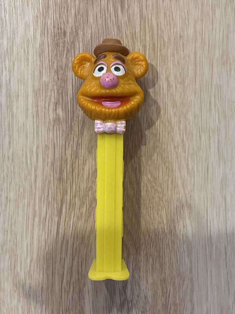 Easter- Easter Bunny G, Sitting Legs Forward