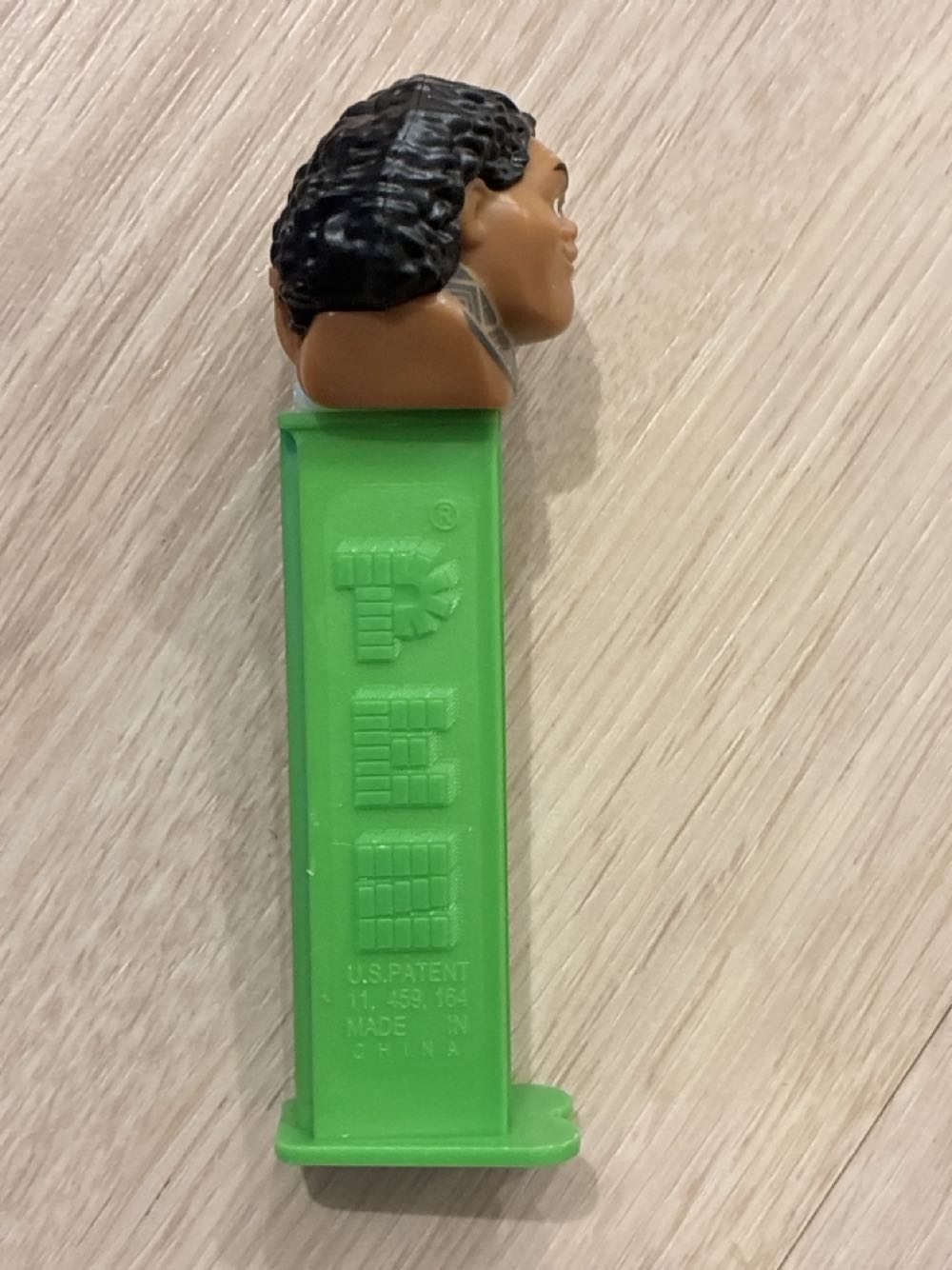 Maui - Disney Princess pez collectible - Main Image 2