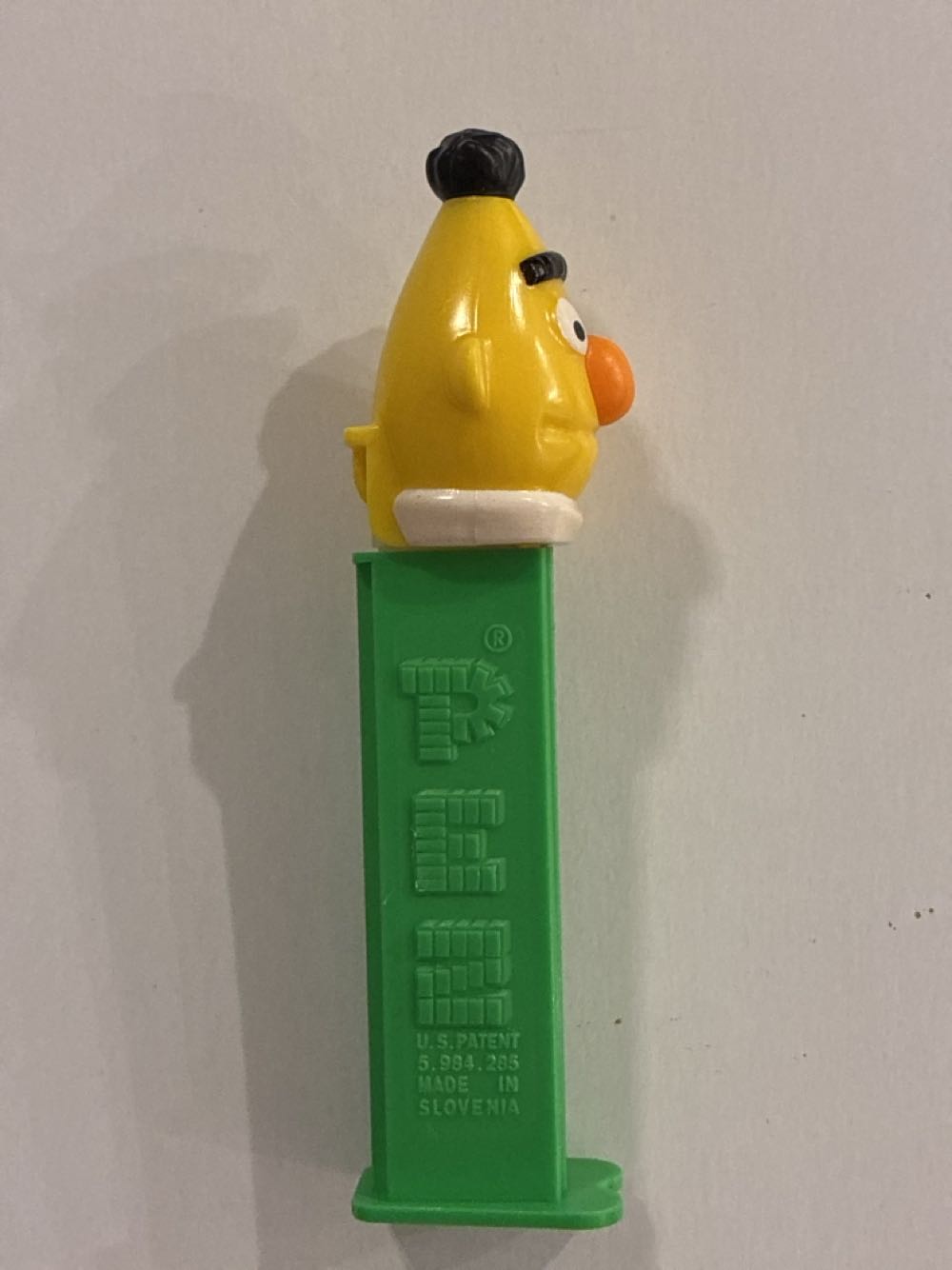 Bert - Sesame Street pez collectible - Main Image 2