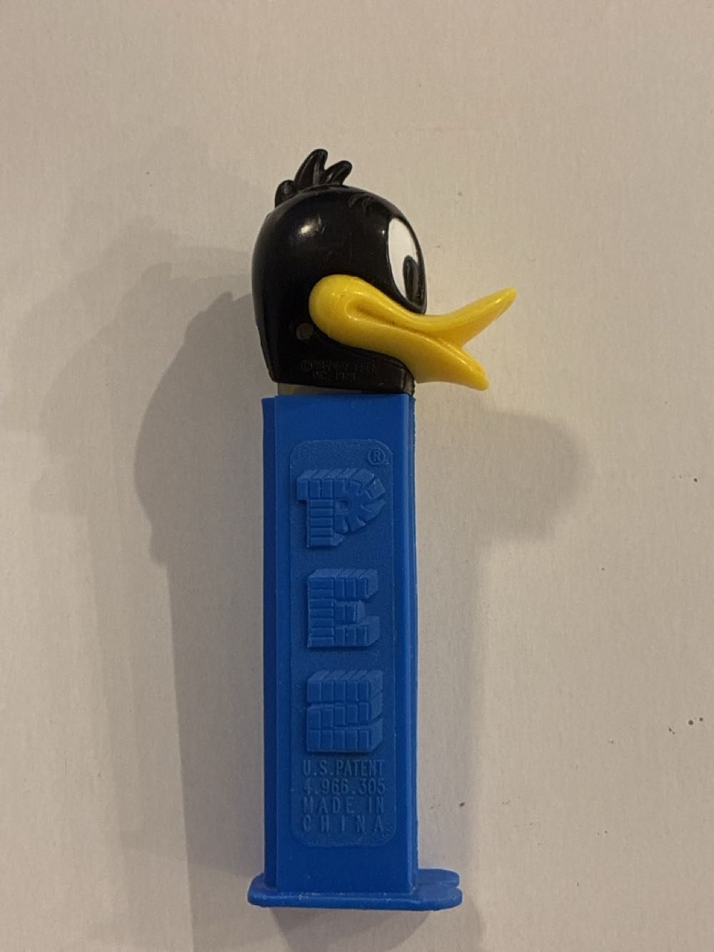 Daffy Duck - Looney Tunes pez collectible - Main Image 2
