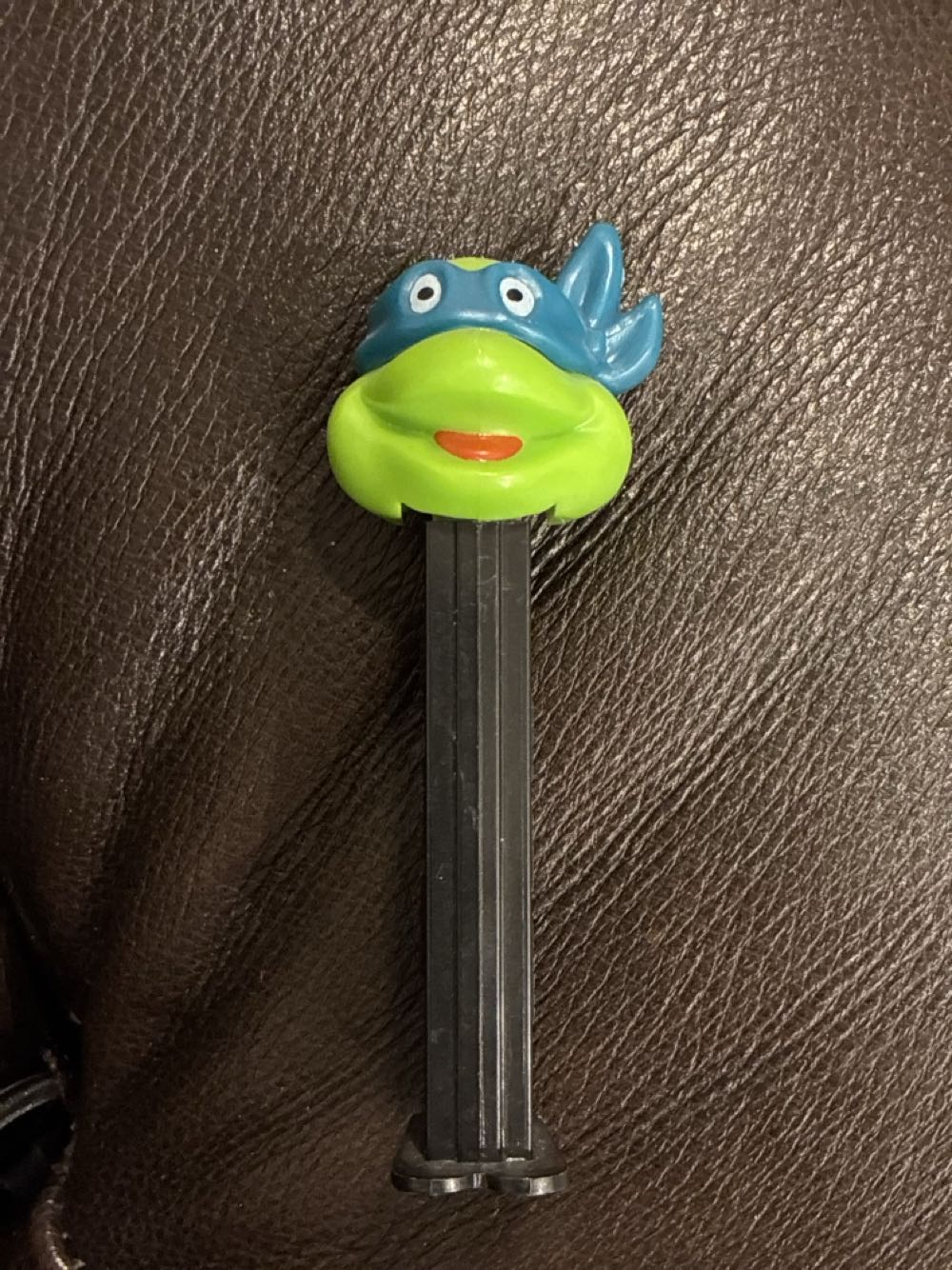 Exclusive PEZ - Sour Pineapple Mascot